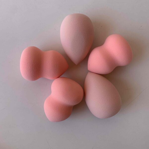 Спонж для макіяжу Primark гарбуз/яйце беж 1 шт