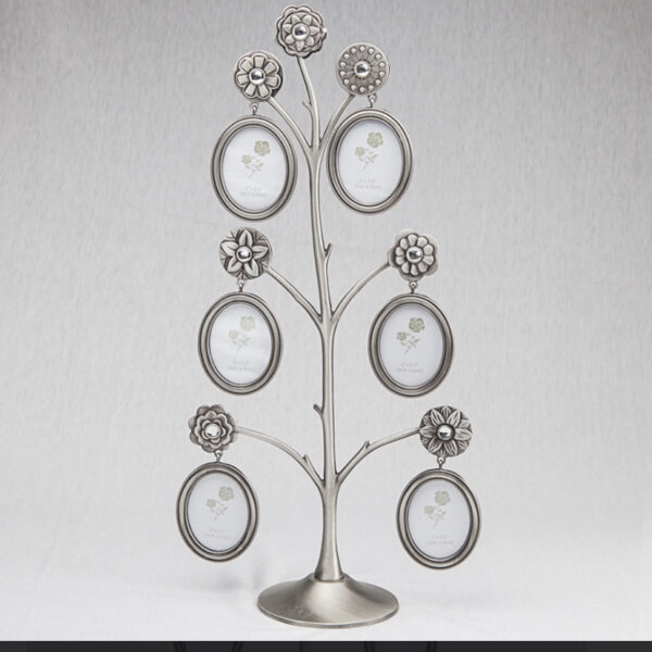 a7bca86c-678c-455a-a6ef-91caa03a1af4.jpg Фоторамка "Сімейне дерево/6 фото" (39 см)