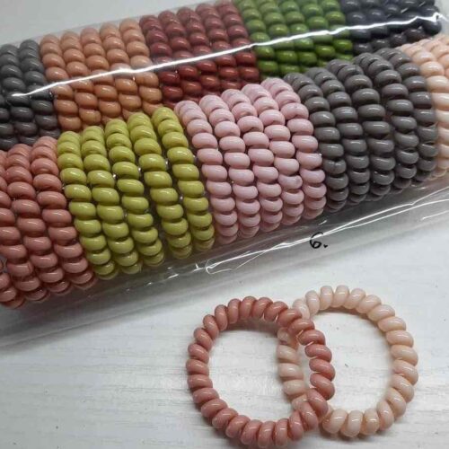 abf5db1a-75a8-444a-9584-eb80e9065e29-1.jpg Гумка-пружинка для волосся велика, матова/блискуча/перламутрова 1 шт