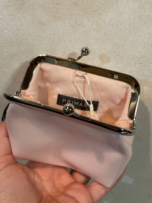 Гаманець компактний із застібкою "поцілунок" Primark рожевий