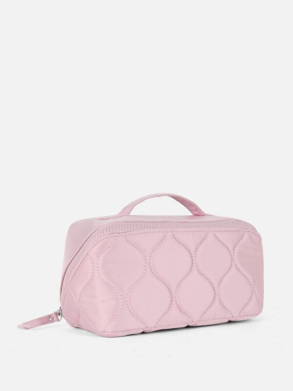 b0c345f0-6748-45ed-b733-78f48146e9f4-1.jpg Косметичка розкладна Primark об'ємна стьобана нейлонова рожева