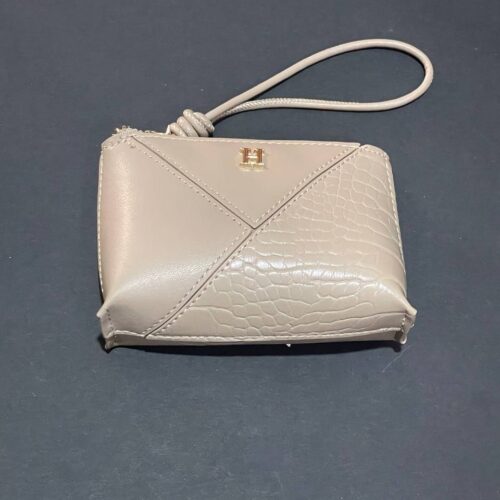 Гаманець компактний лаконічний "Буква" Primark беж