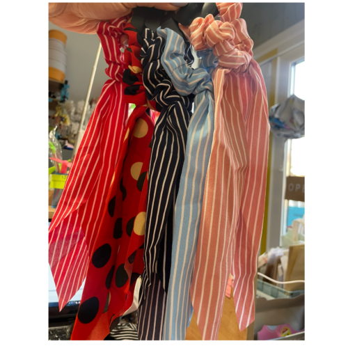 Гумка для волосся Твіллі з бантом в горошок/полоску