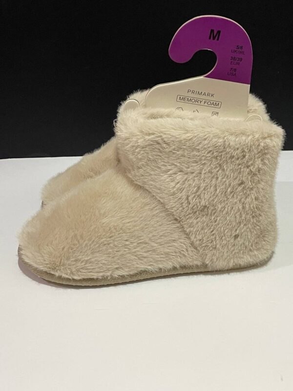 Тапочки-чобітки жіночі Primark плюшеві (устілка меморі) антиковзання беж