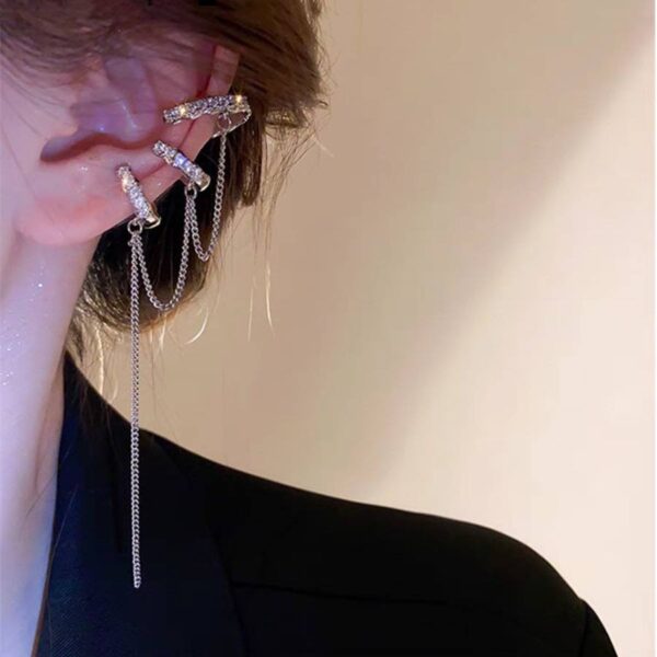 Сережка-кафф моно без пірсингу потрійна з ланцюжком срібна