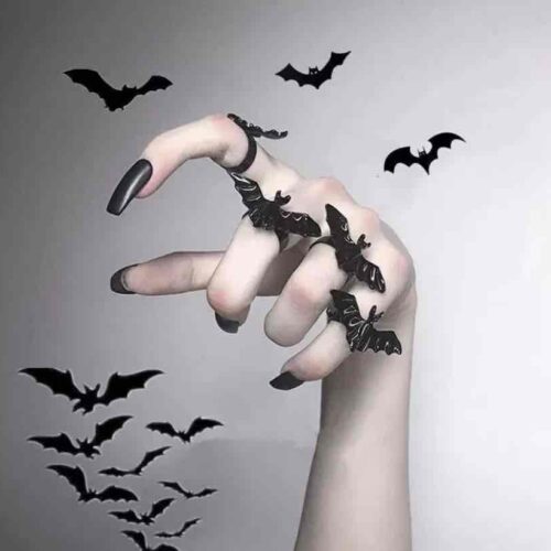 c6818cf6-52bf-4527-aa5e-0dba40aa43cb.jpg Каблучка жіноча "Кажан" чорна