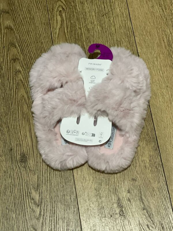 Тапочки жіночі з ремінцями Primark пухнасті (устілка меморі) рожеві