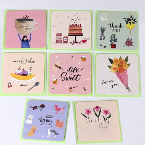 d19116d2-7432-454e-924e-74b5de018e6e.jpg Листівка-міні дизайнерська з конвертом (9,2*9,2 см) мікс