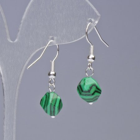 Сережки Малахіт (прес.) багатогранник d-8,5х10 мм L-31 мм