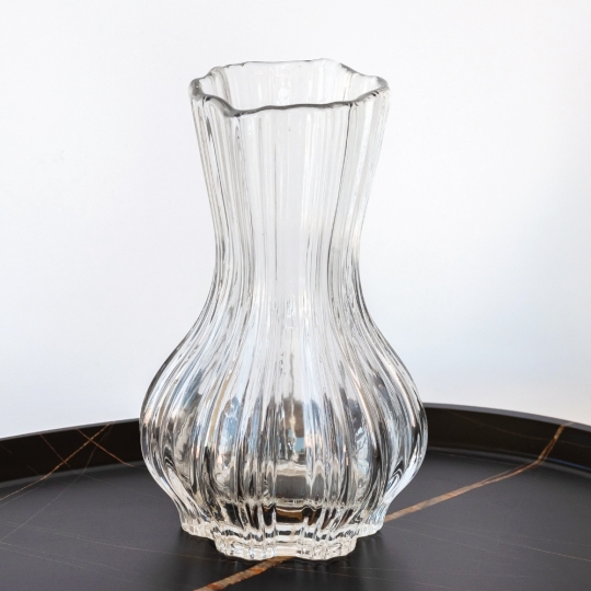 Ваза скляна "Відчуття" прозора 21 см