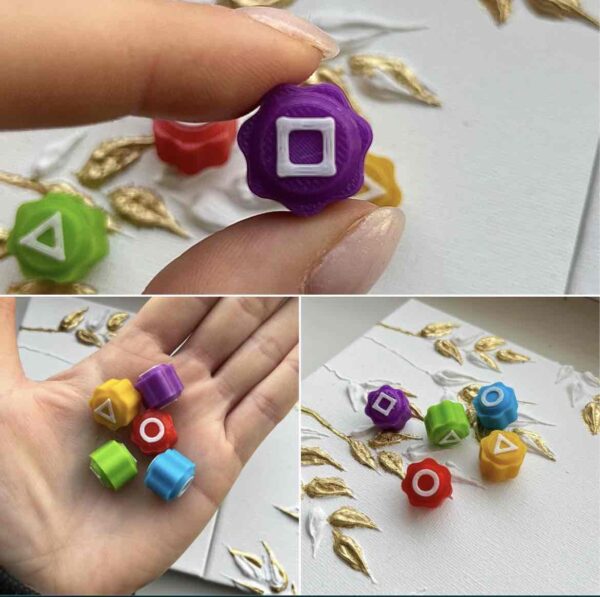 Гра настільна «Гонгі/ Gonggi Гра в Кальмара» в прямокутній коробці чорна/рожева