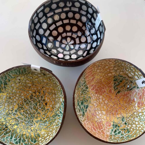 de7ff849-8119-4158-8971-d45af364fdcd-4.jpg Тарілочка для прикрас/дрібниць "Кокосова з мозаїкою" Tiger