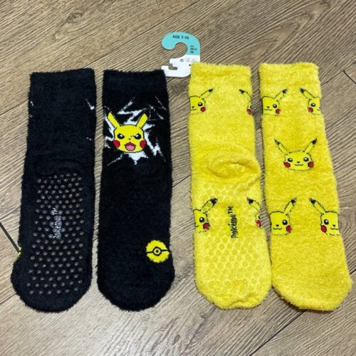 de801c5b-45cf-460f-84d3-bd9a6f436fba.jpg Шкарпетки домашні дитячі пухнасті Cosy "Пікачу" Primark
