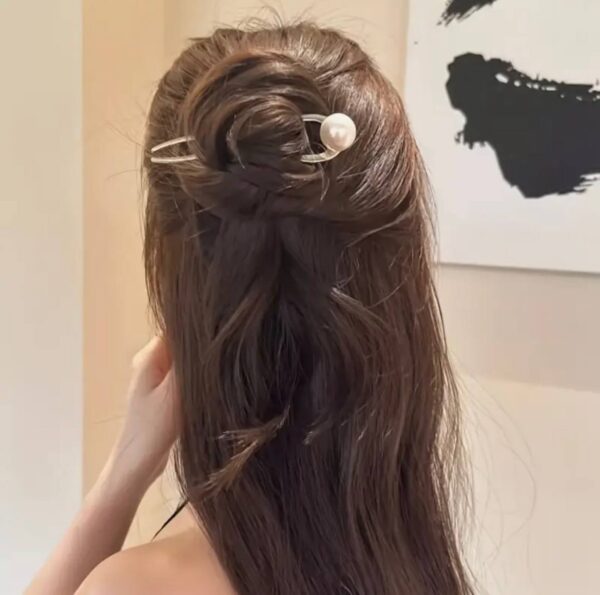 Шпилька-паличка для волосся металева з перлиною 1 шт (для пучка)