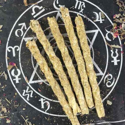 ee939eeb-6442-4e91-bf9e-ad29046fe10f.jpg Свічка-скрутка для спілкування з ангелами, духами або вищими силами 5C