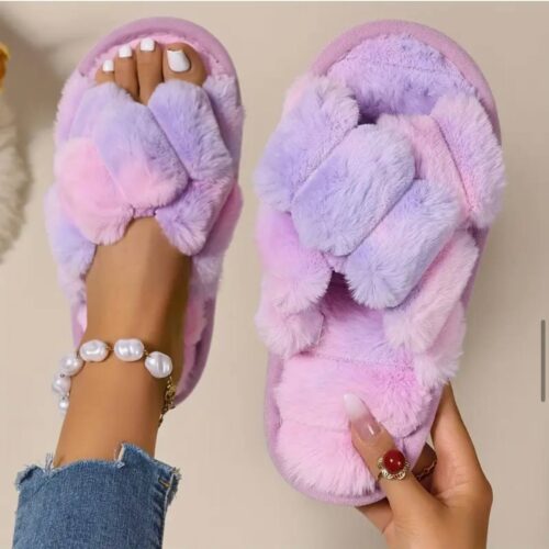 ef2a4a1e-8df1-46c8-ace4-b73323aa1e93.jpg Тапочки жіночі з перехрещеними ремінцями "Шарпей" фіолетово-рожеві