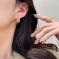 Сережки геометричні кільця рельєфні золоті (10679)