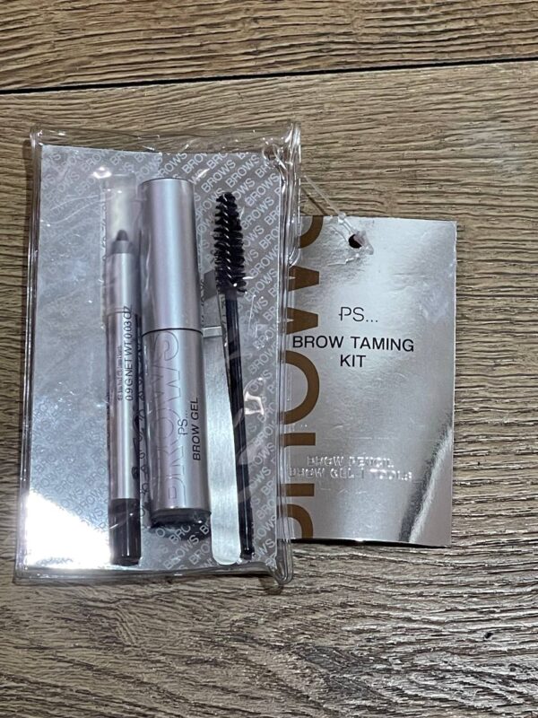 Набір для брів 4 в 1 Primark (олівець, гель, пінцет, щіточка)