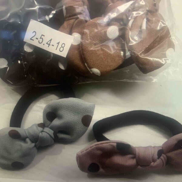 Гумка для волосся "Солоха" в горошок 1 шт