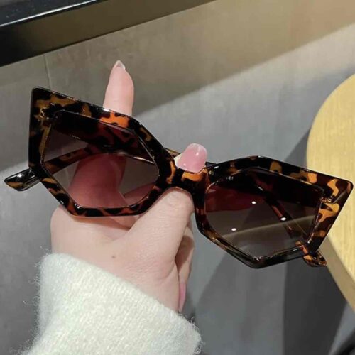 f7a02bc0-d940-40a4-ab09-ba7a71575520.jpg Окуляри жіночі сонцезахисні "Кошачі" багатокутник (8493)