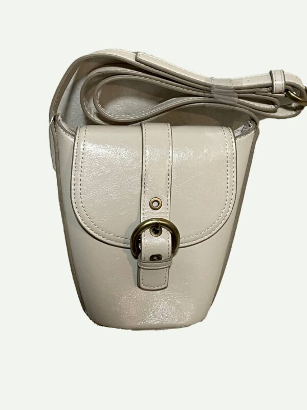 Сумочка-міні сідловидна з пряжкою через плече Primark біла