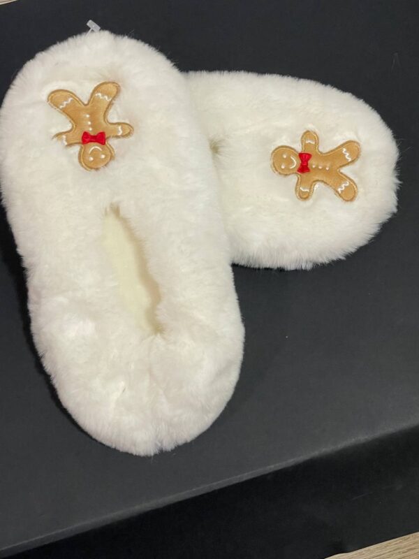 Тапочки-балетки жіночі "Пряник" Primark пухнасті білі