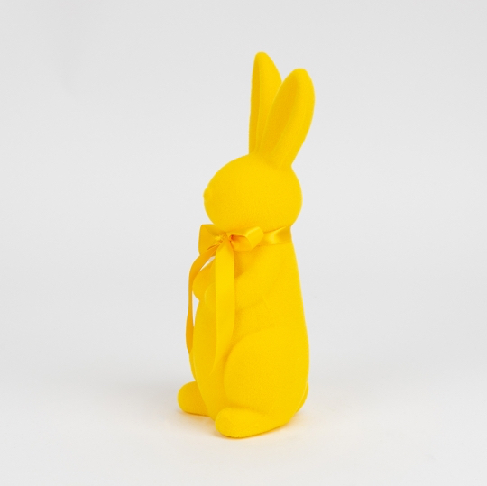 Фігурка "Зайчик" 23 см з флоковим напиленням жовтий