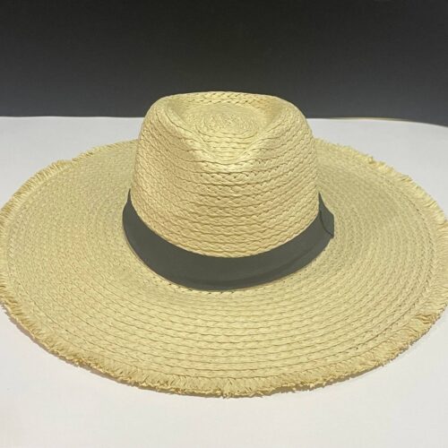 07bfc86c-0ddb-4e44-af9e-088c0bd177c0.jpg Капелюх "Федора" Primark з чорною стрічкою беж