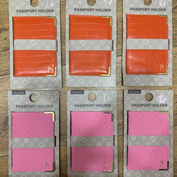 0c5f2233-4b08-43ba-9b68-fc5558f3646d.jpg Обкладинка на паспорт Primark рельєфна рожева/оранжева