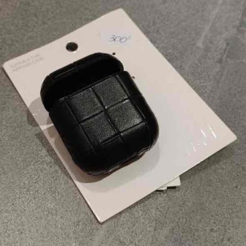 Чохол / кейс для airPods від H&M