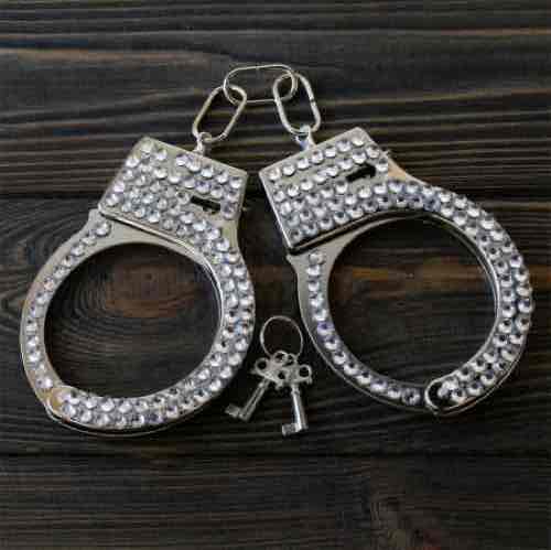 Наручники гламурні зі стразами Shine