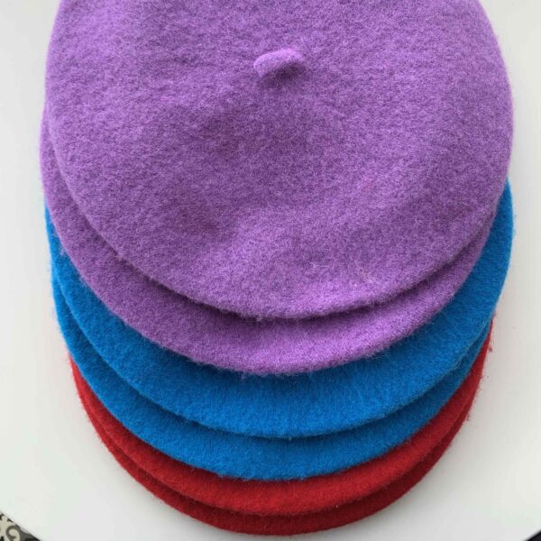 1ac86831-6df1-4d1c-9919-b2ab5d67615c.jpg Берет Primark (100% шерсть) мікс кольорів