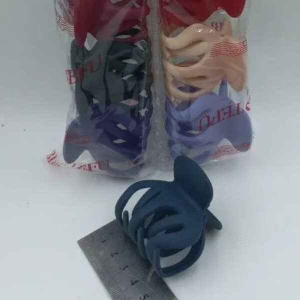 Заколка/ краб для волосся пластикова мікс кольорів 5 см