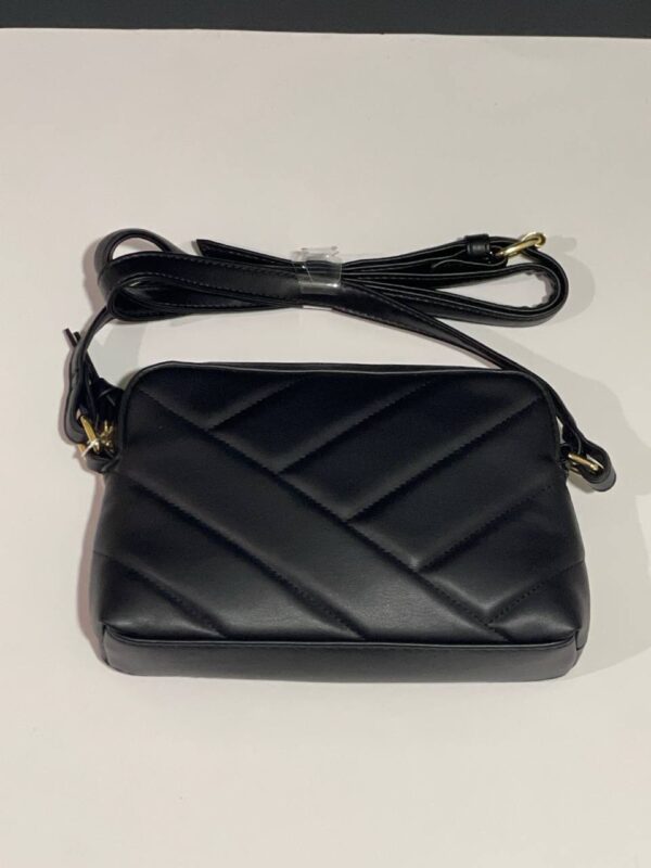 Сумочка-міні стьобана Primark чорна