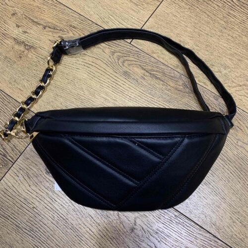 Сумочка-Бананка Primark стьобана з ланцюжком чорна