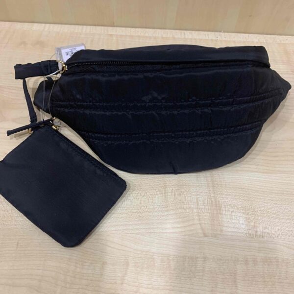 36a9aea7-bce0-403c-ab8e-e50b93f75dec.jpg Сумочка-Бананка Primark з гаманцем нейлонова стьобана чорна