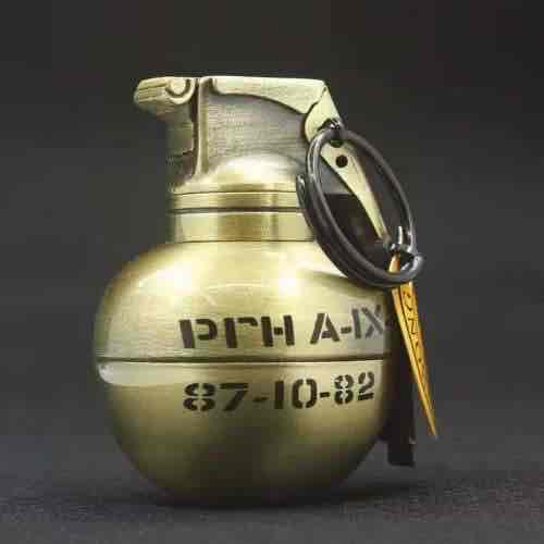 Запальничка-брелок газова "Граната РГН" золота (гостре полум'я) метал 6,3×1,5 см