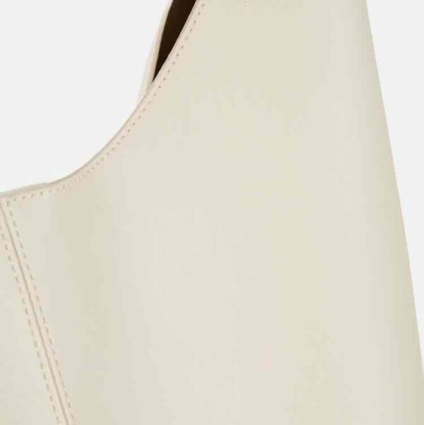 487e5fdd-8ae0-4854-881a-35d7ad280ff1.jpg Сумка-Хобо/ Шоппер Primark з еко-шкіри молочна (дефект поріз)