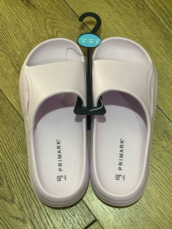 Шльопанці жіночі резинові Primark об'ємні лілові
