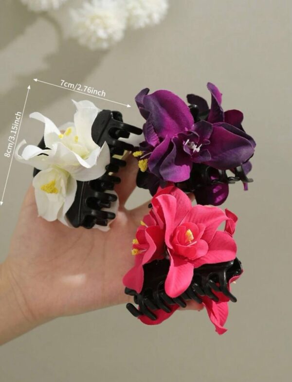 Заколка-краб для волосся «Квітка» мікс кольорів 8 см 1 шт