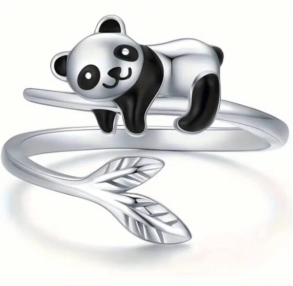 Каблучка жіноча "Панда" срібна (2558)