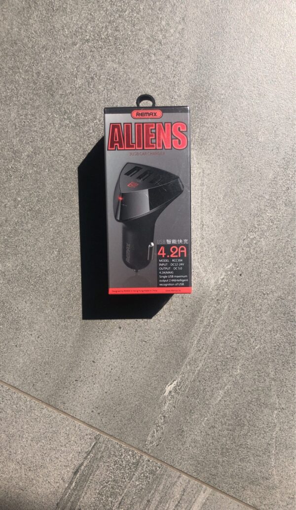 REMAX CAR CHARGER (ALIEN Series) (RCC304) 4.2A, 3 порта, чорний