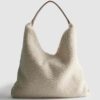 Сумка-хобо/ Шоппер з еко-хутра "Тедді" Paula Echevarría Primark молочна