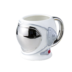 9e587882-b895-4226-a572-6d71ad2f65ee.png Чашка "Super Heroes SPACEMAN/Герої" керамічна 550 мл