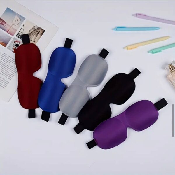 Маска для сну 3D чорна