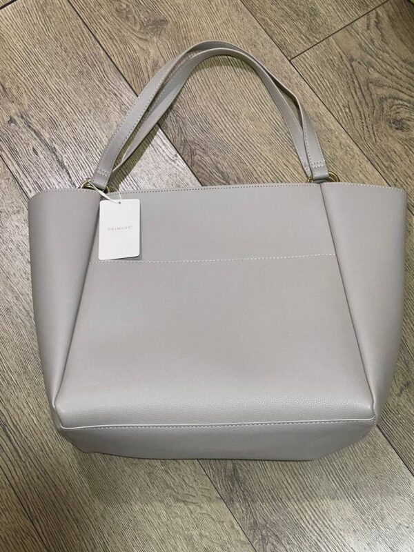 Сумочка Primark велика жорстка з зовн кишенею молочна