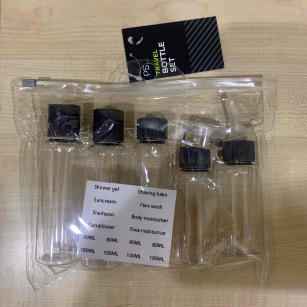 Набір дорожніх баночок 6 в 1 в косметичці