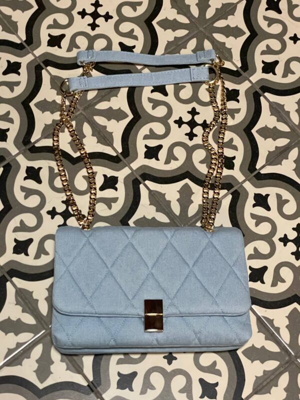 Сумочка через плече джинсова стьобана Primark блакитна