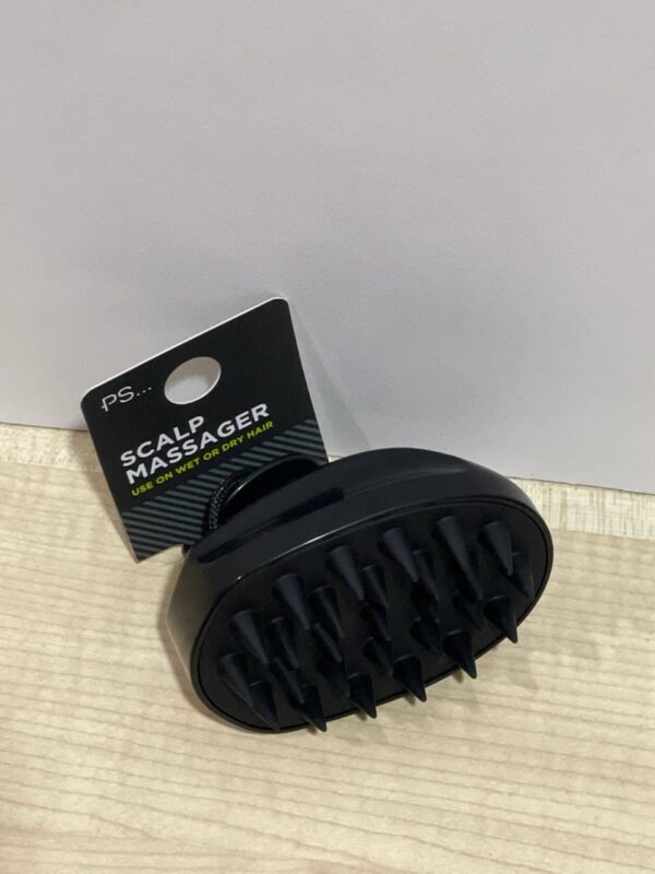Щітка масажна для шампуню чоловіча Primark Scalp Massager чорна