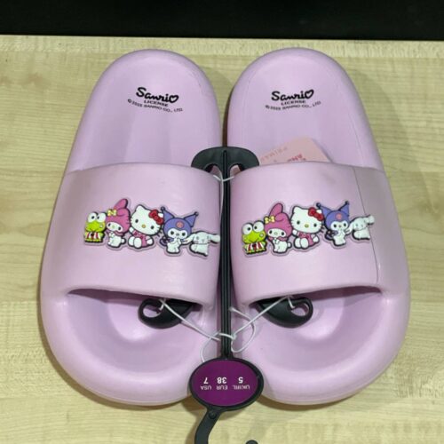 ce7562ad-61c4-48d8-84a8-cb08cb8c9cc7.jpg Шльопанці жіночі резинові Primark "Hello Kitty & friends" товста підошва рожеві